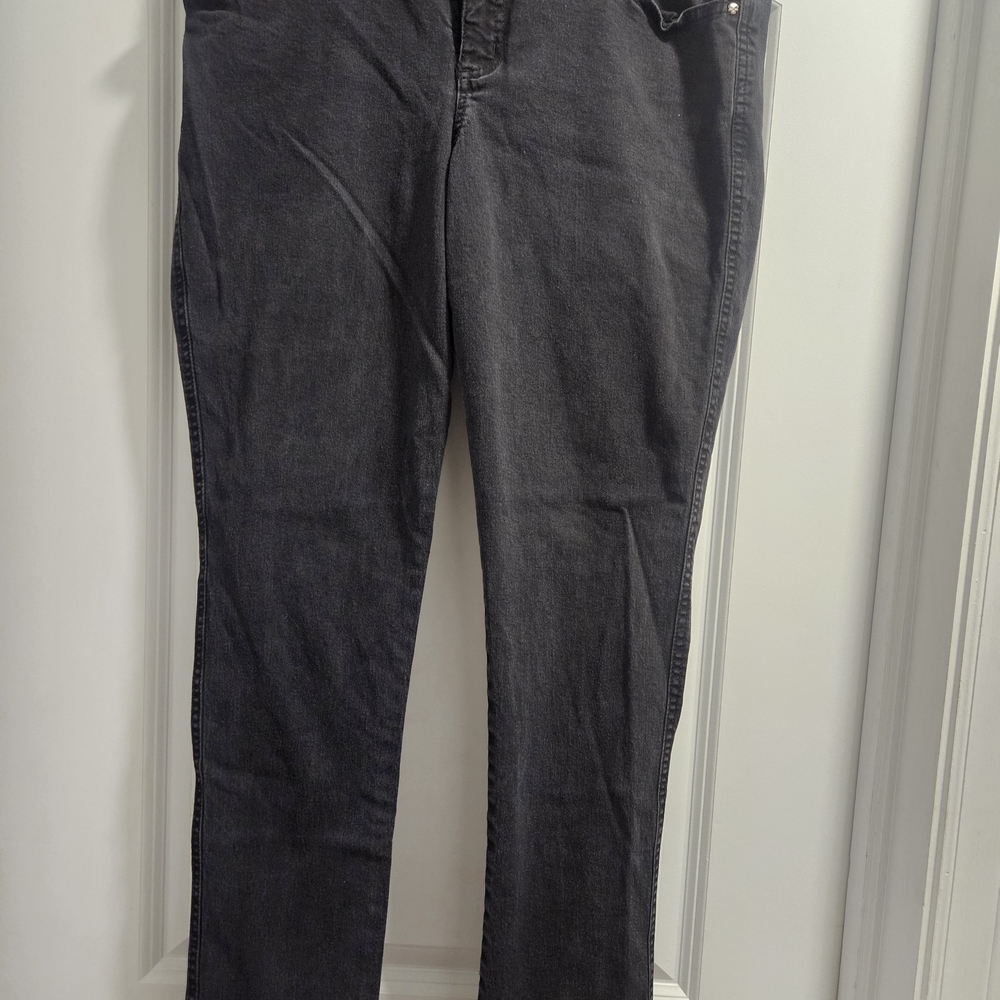 Tripp NYC Jeans Size 18R Black stretchy skull rivets straight leg